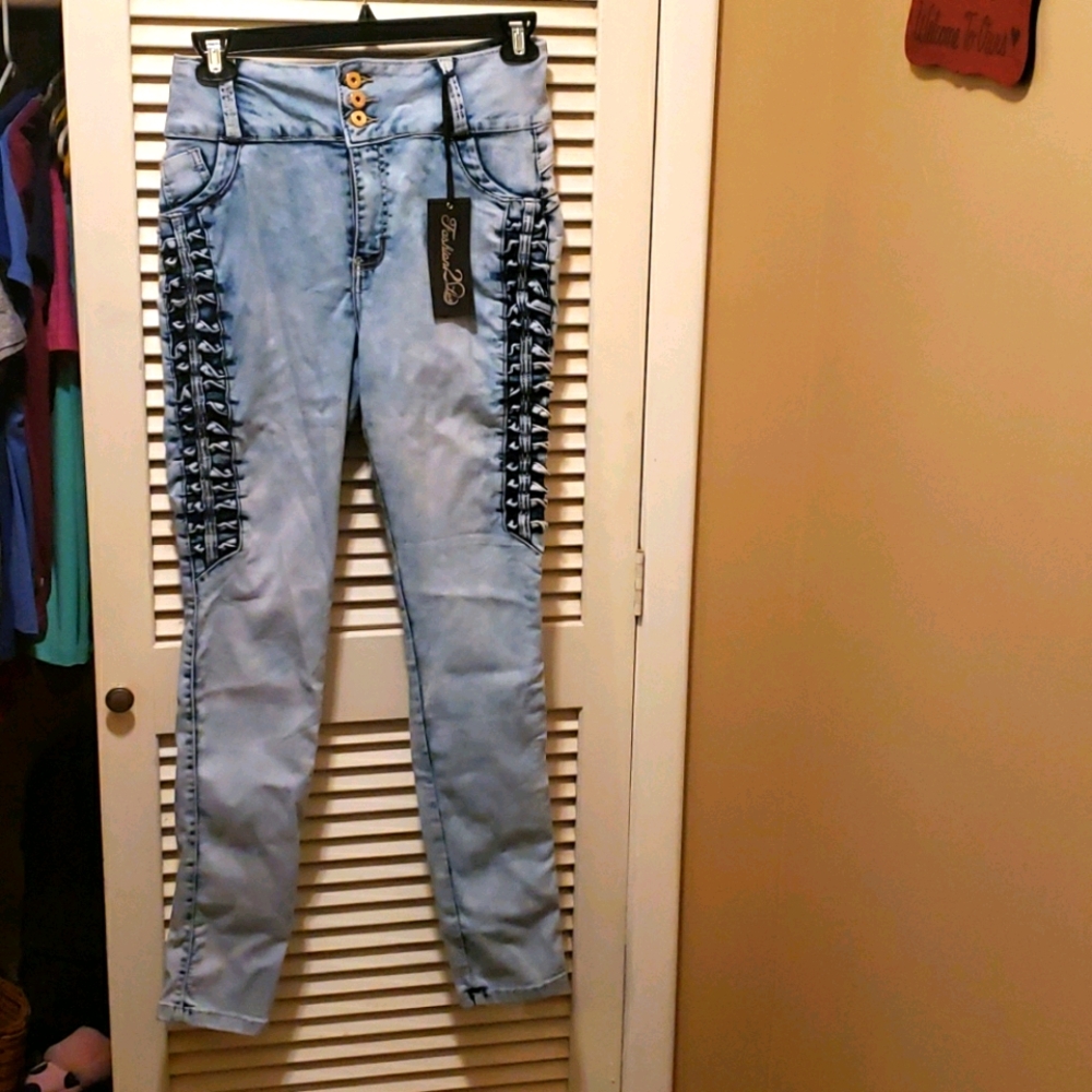NWT High Waist Skinny Jeans
